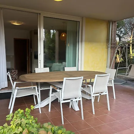 Gardazzuro Deluxe Apartman