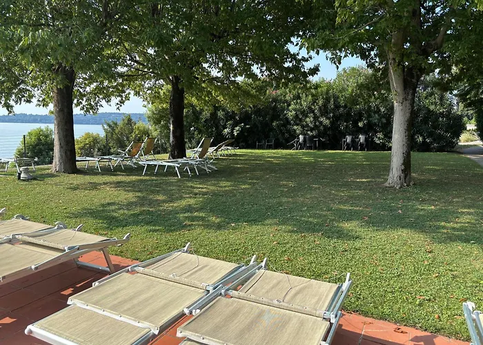 Gardazzuro Deluxe Apartamento *