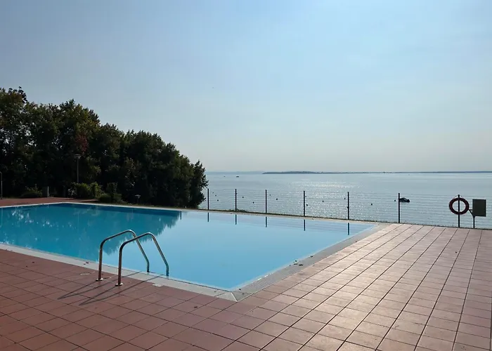 Apartamento Gardazzuro Deluxe *